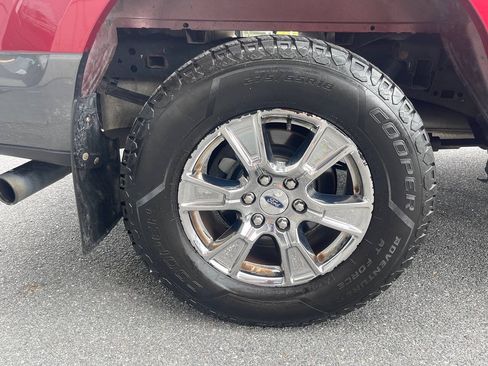 Used 2015 Ford F150 XLT w/ Equipment Group 302A Luxury AWD/4WD image 12