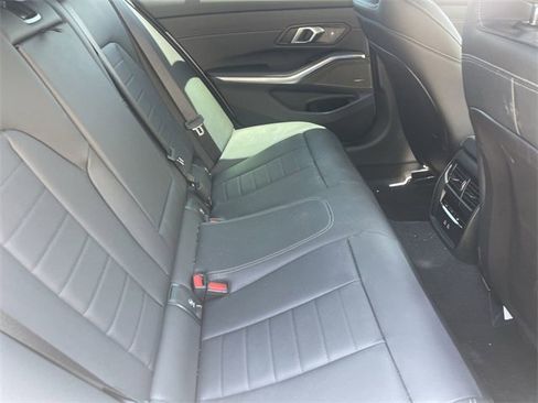 New 2025 BMW 330i Sedan w/ M Sport Package image 15