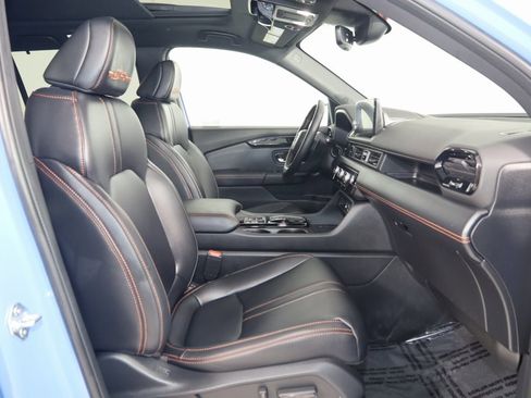 Used 2023 Honda Pilot TrailSport image 12