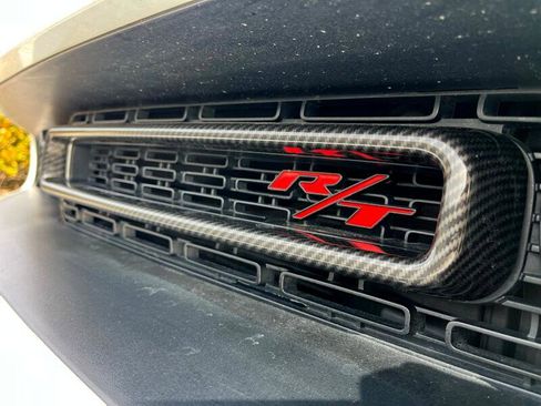 Used 2015 Dodge Challenger R/T w/ Quick Order Package 22B R/T image 13