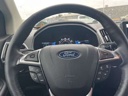 Used 2024 Ford Edge SEL w/ Convenience Package image 15