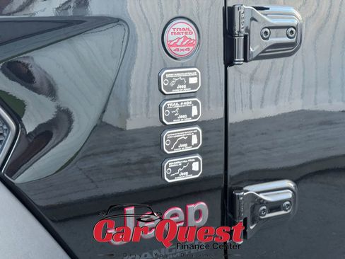 Used 2018 Jeep Wrangler Unlimited Rubicon w/ Steel Bumper Group AWD/4WD image 29