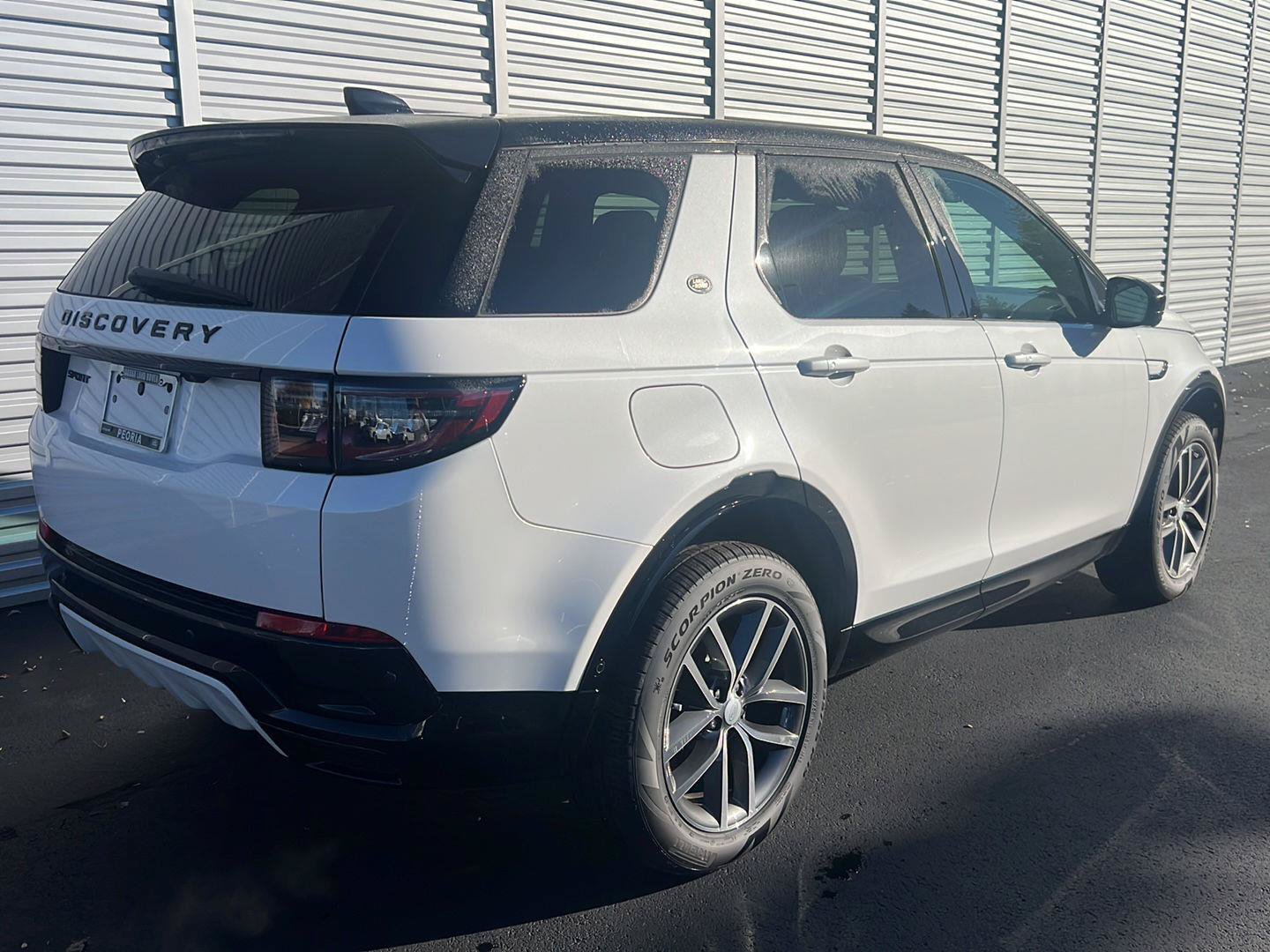 New 2026 Land Rover Discovery Sport Landmark AWD/4WD image 5