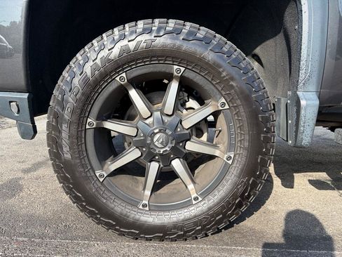 Used 2020 GMC Sierra 2500 Denali w/ Denali Ultimate Package AWD/4WD image 15