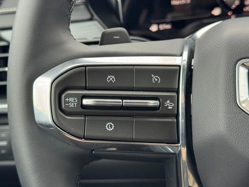 New 2026 GMC Acadia Elevation image 19