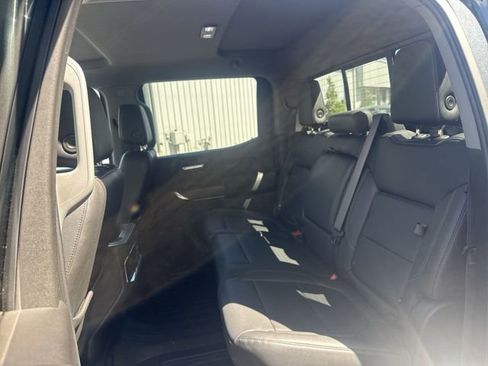 Used 2019 GMC Sierra 1500 SLT w/ SLT Premium Plus Package AWD/4WD image 14