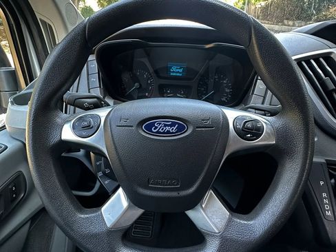 Used 2018 Ford Transit 350 XLT RWD image 38