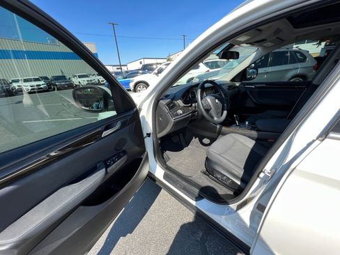 Used 2014 BMW X3 xDrive28i image 16