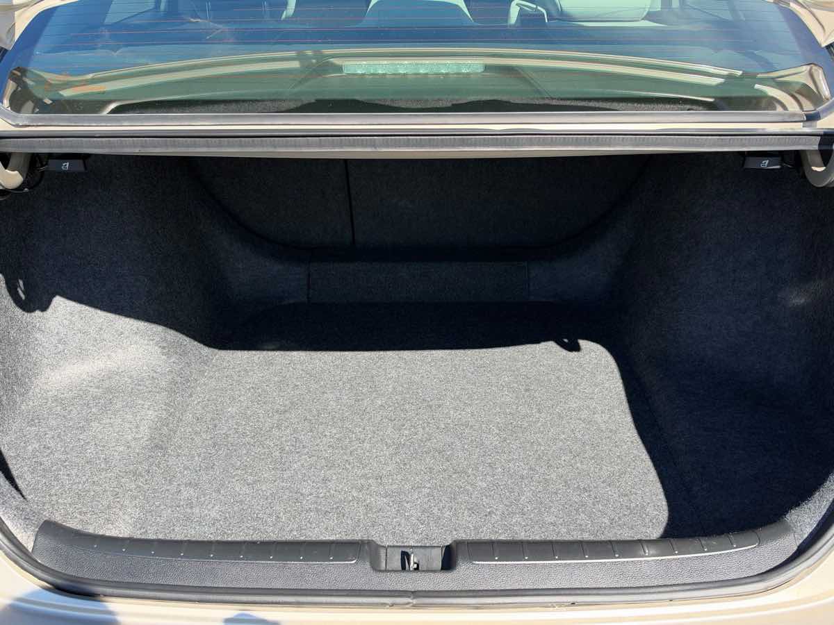 Used 2018 Honda Accord EX image 24