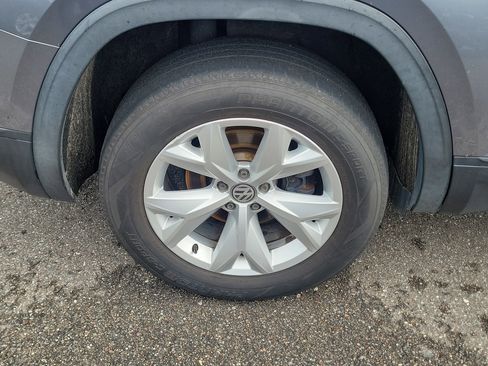 Used 2019 Volkswagen Atlas S FWD image 36