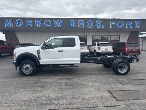 New 2025 Ford F450 XL w/ XL Chrome Package image 1