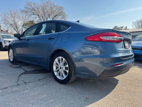 Used 2019 Ford Fusion SE image 7