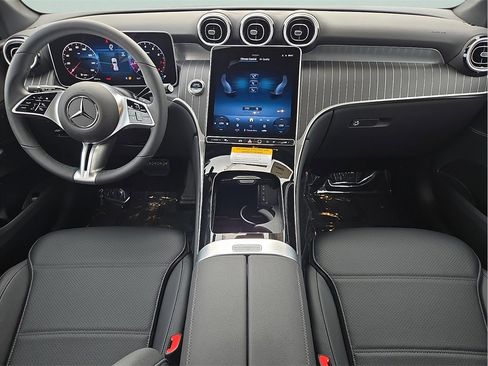 New 2026 Mercedes-Benz GLC 300 image 12