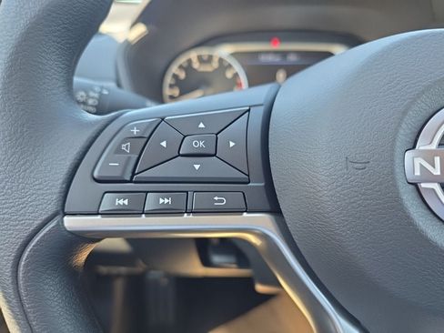 New 2026 Nissan Altima 2.5 SV FWD image 19