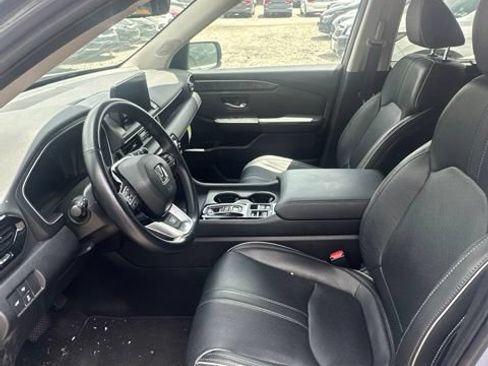 Used 2023 Honda Pilot Elite image 10