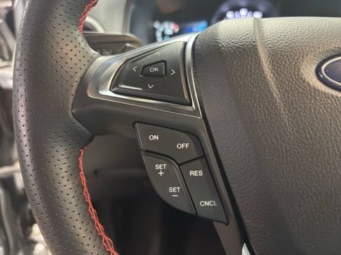 Used 2023 Ford Edge ST-Line w/ Class II Trailer Tow Package AWD/4WD image 27