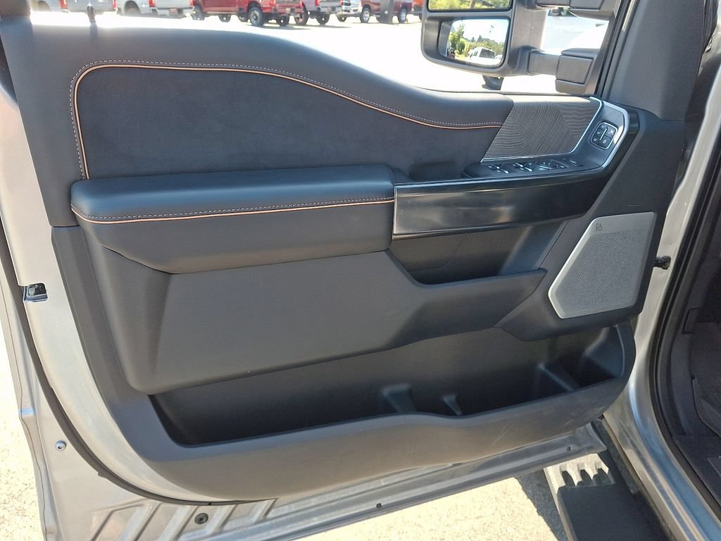 Used 2024 Ford F250 Platinum w/ Tremor Off-Road Package AWD/4WD image 12