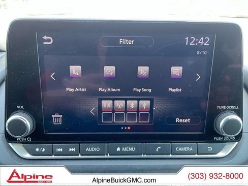 Used 2024 Nissan Rogue S AWD/4WD image 18