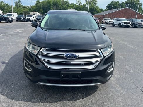 Used 2018 Ford Edge SEL w/ Equipment Group 201A AWD/4WD image 8