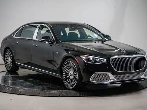 Used 2025 Mercedes-Benz Maybach S 680 4MATIC image 5