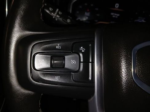 Used 2025 GMC Sierra 3500 SLE image 15