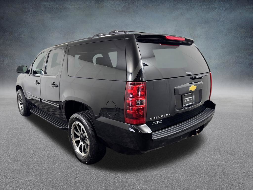 Used 2012 Chevrolet Suburban LT AWD/4WD image 4