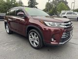Used 2017 Toyota Highlander Limited Platinum image 6