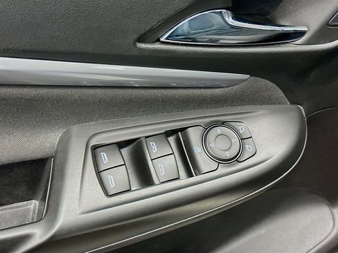 Used 2023 Chevrolet Bolt EUV LT w/ Driver Confidence Package image 15