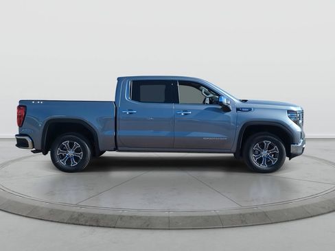 New 2026 GMC Sierra 1500 SLT AWD/4WD image 9