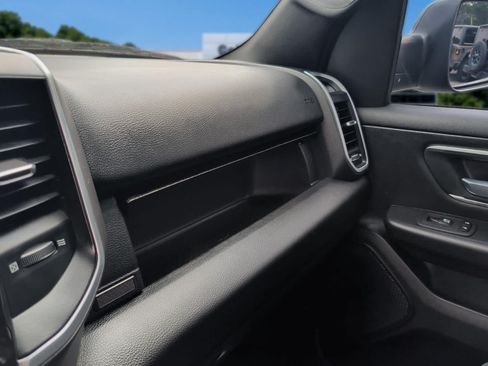 Used 2022 RAM 1500 Big Horn AWD/4WD image 26