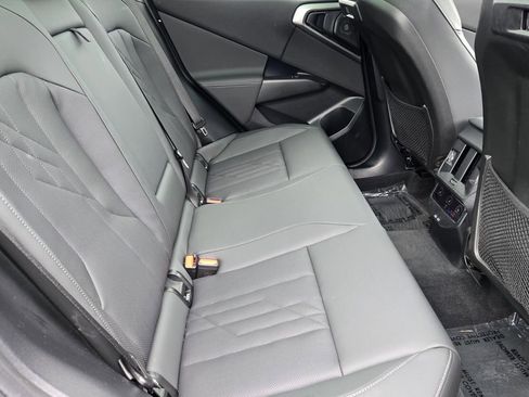 Used 2025 BMW X3 M50 w/ Premium Package image 15