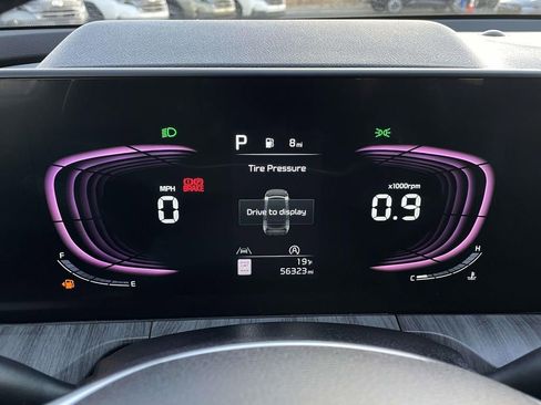 Used 2023 Kia Telluride EX image 15