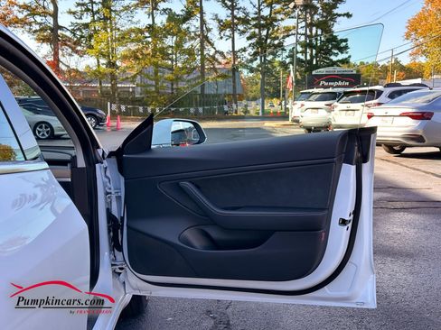 Used 2020 Tesla Model 3 Long Range image 24