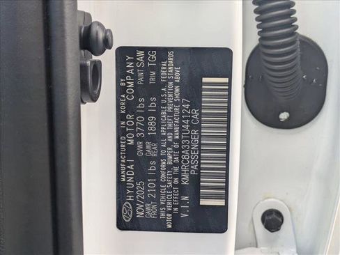 New 2026 Hyundai Venue SEL image 19