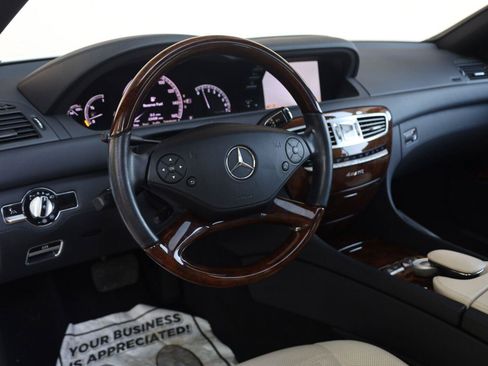 Used 2013 Mercedes-Benz CL 550 4MATIC image 13