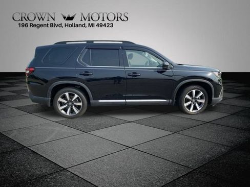 Used 2024 Honda Pilot Elite image 16