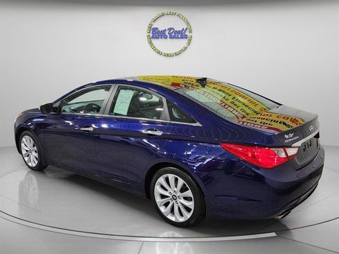 Used 2012 Hyundai Sonata Limited w/ Navigation Pkg FWD image 4