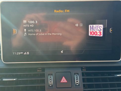 Used 2018 Audi Q5 2.0T Premium Plus w/ Premium Plus Package image 17