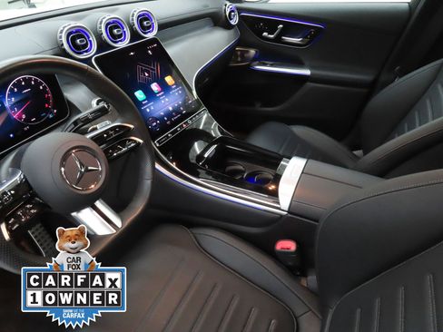 Used 2025 Mercedes-Benz GLC 300 4MATIC image 21