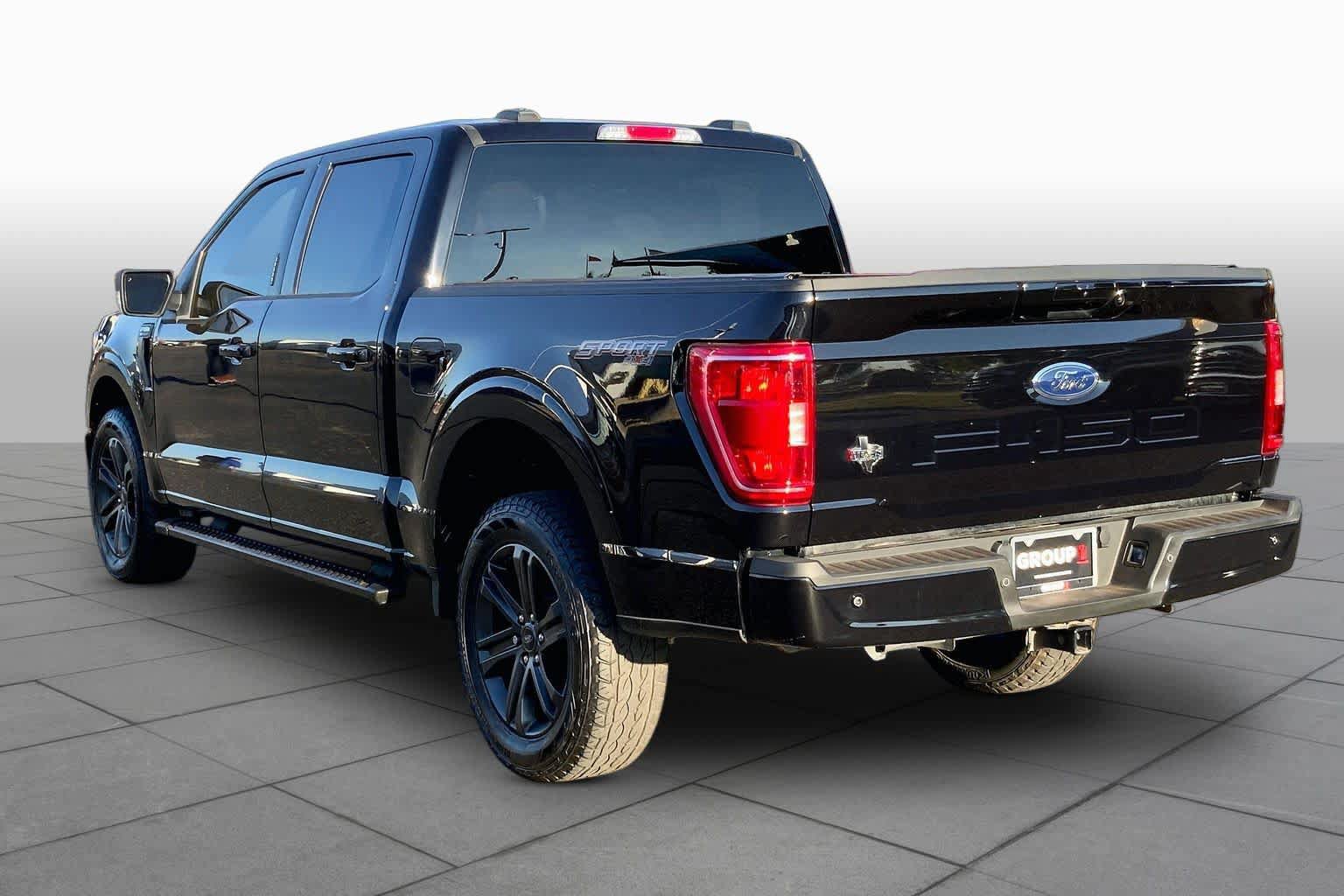 Used 2021 Ford F150 XLT w/ Equipment Group 302A High AWD/4WD image 12