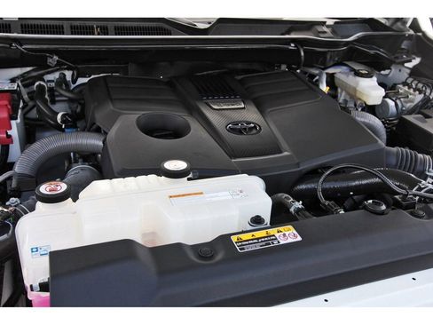 Used 2024 Toyota Tundra SR w/ SR Tow Package image 35