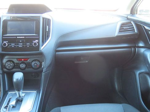 Used 2019 Subaru Impreza 2.0i w/ Eyesight image 21