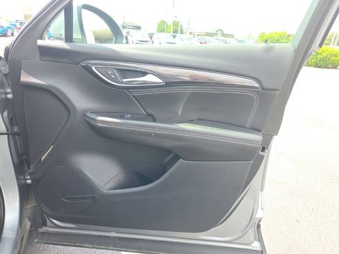 Used 2023 Buick Envision Preferred AWD/4WD image 17