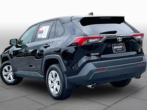 Used 2023 Toyota RAV4 LE AWD/4WD image 12