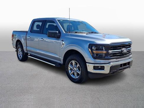 Used 2025 Ford F150 XLT w/ Equipment Group 301A Standard AWD/4WD image 3