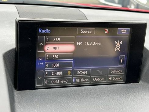 Used 2017 Lexus CT 200h FWD image 22