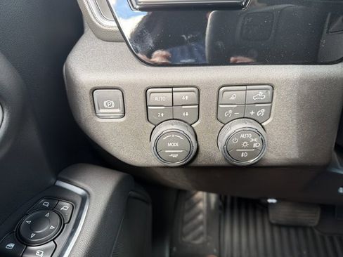 New 2026 Chevrolet Silverado 2500 LT w/ Z71 Chrome Sport Edition image 14