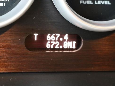 Used 2005 Ford GT image 32