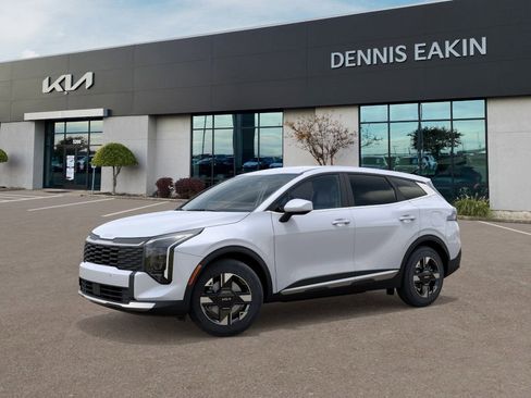 New 2026 Kia Sportage LX image 3