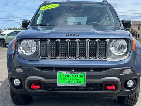 Used 2023 Jeep Renegade Trailhawk AWD/4WD image 2